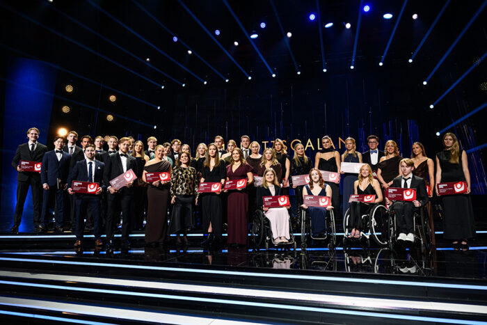 260121 Svenska Spels VD Anna Johnson delar ut Svenska Spels pris till Elitstipendiater under Idrottsgalan den 21 januari 2026 i Stockholm.